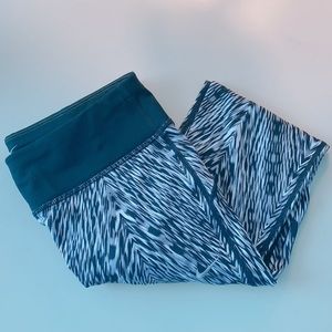 Nike zebra patterned leggings